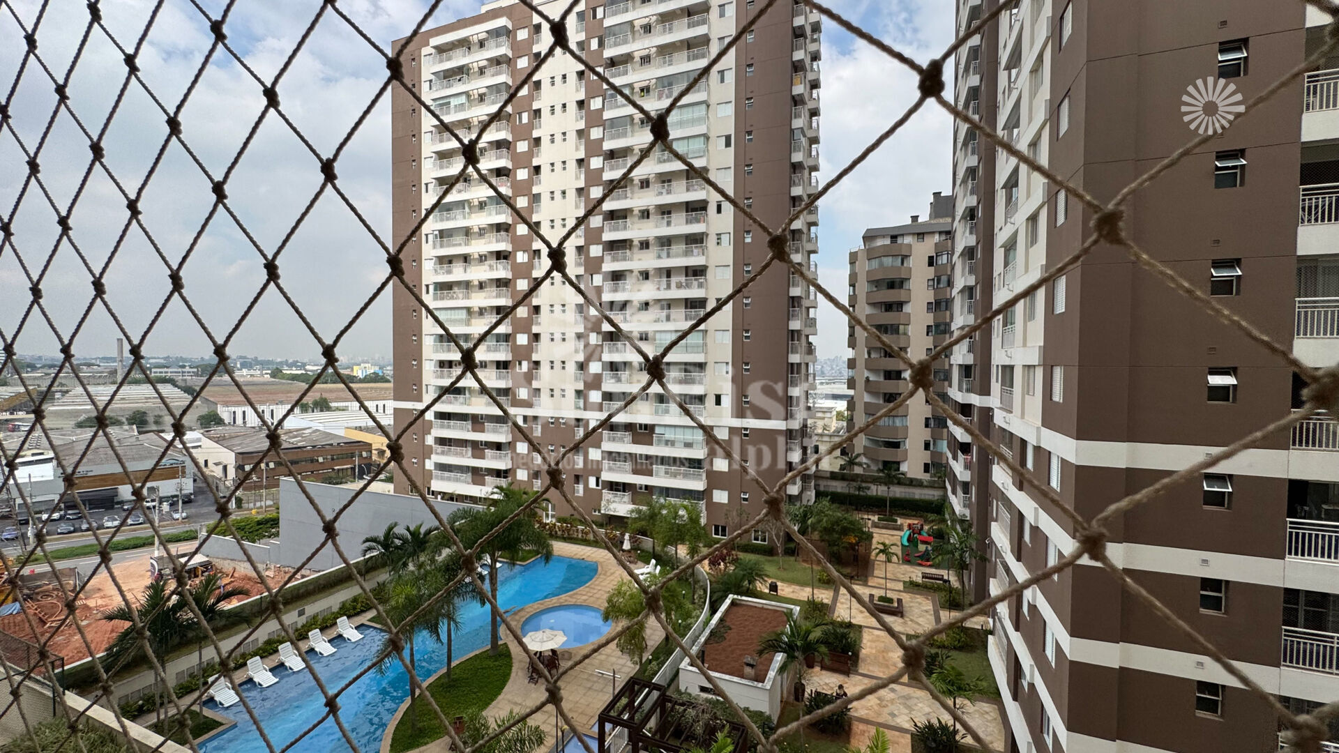 Apartamento para alugar com 3 quartos, 82m² - Foto 35