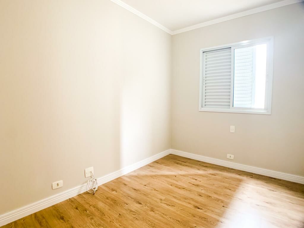 Apartamento para alugar com 3 quartos, 82m² - Foto 13