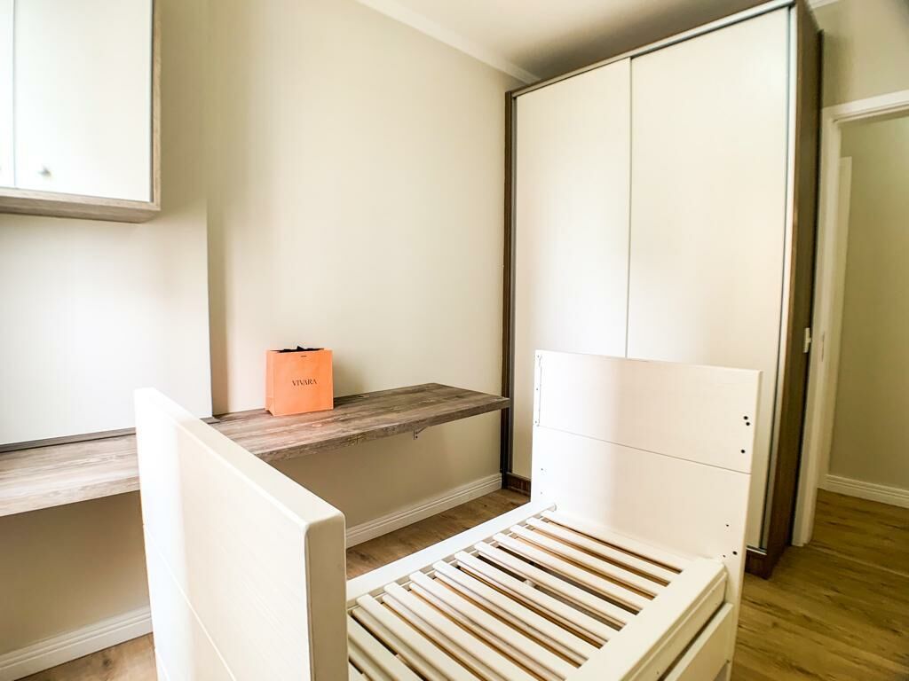 Apartamento para alugar com 3 quartos, 82m² - Foto 12