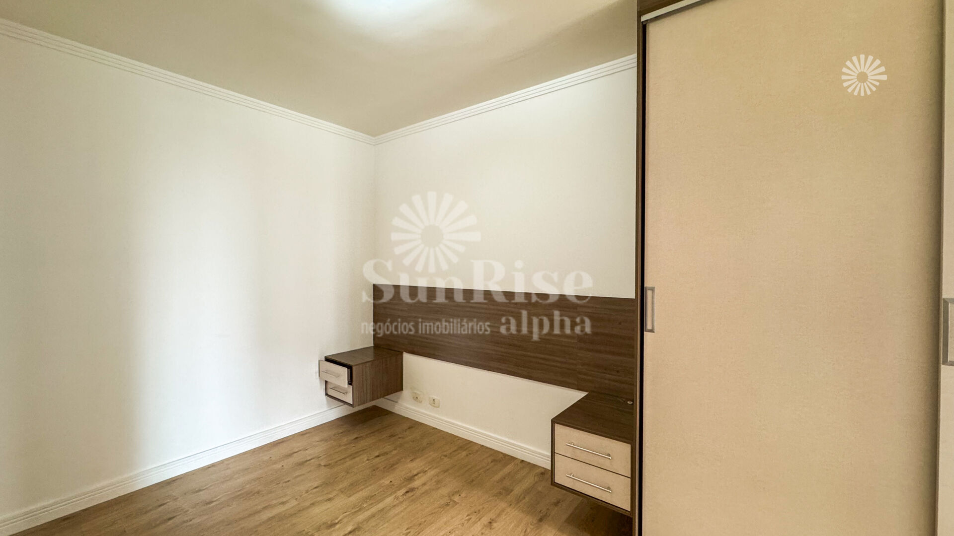 Apartamento para alugar com 3 quartos, 82m² - Foto 28