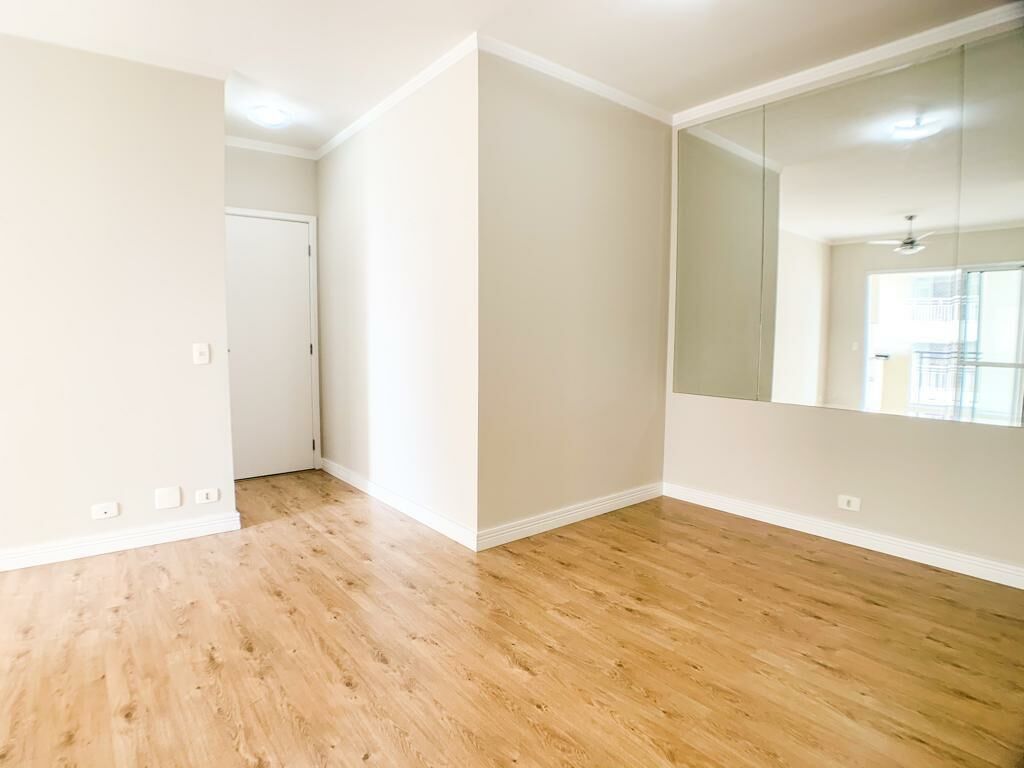 Apartamento para alugar com 3 quartos, 82m² - Foto 8