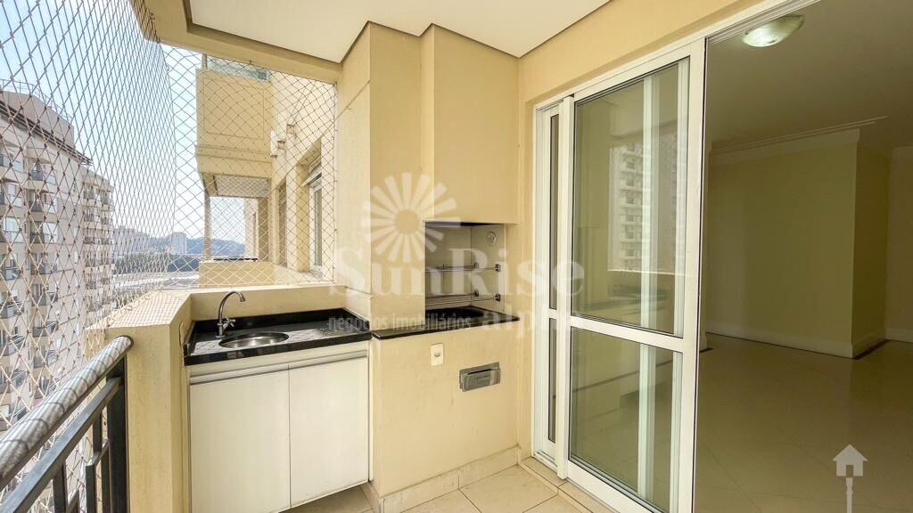 Apartamento para alugar com 3 quartos, 82m² - Foto 17