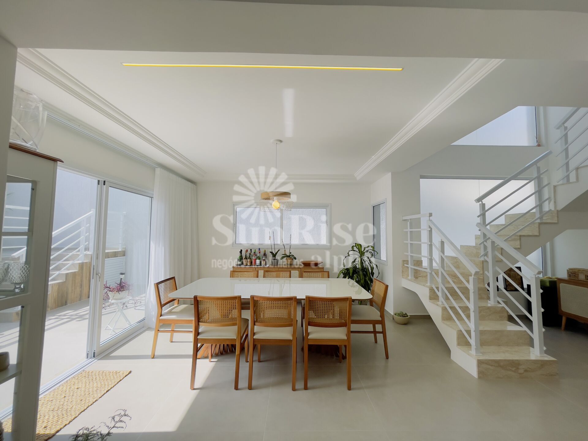 Casa à venda com 3 quartos, 300m² - Foto 4