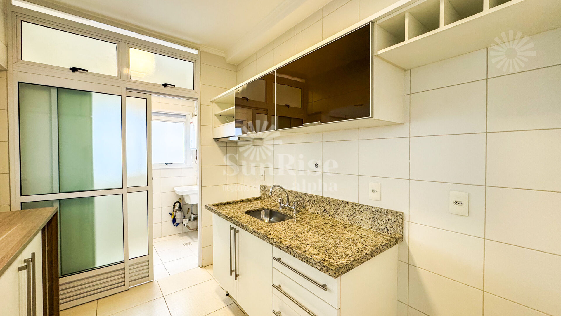 Apartamento para alugar com 2 quartos, 84m² - Foto 6