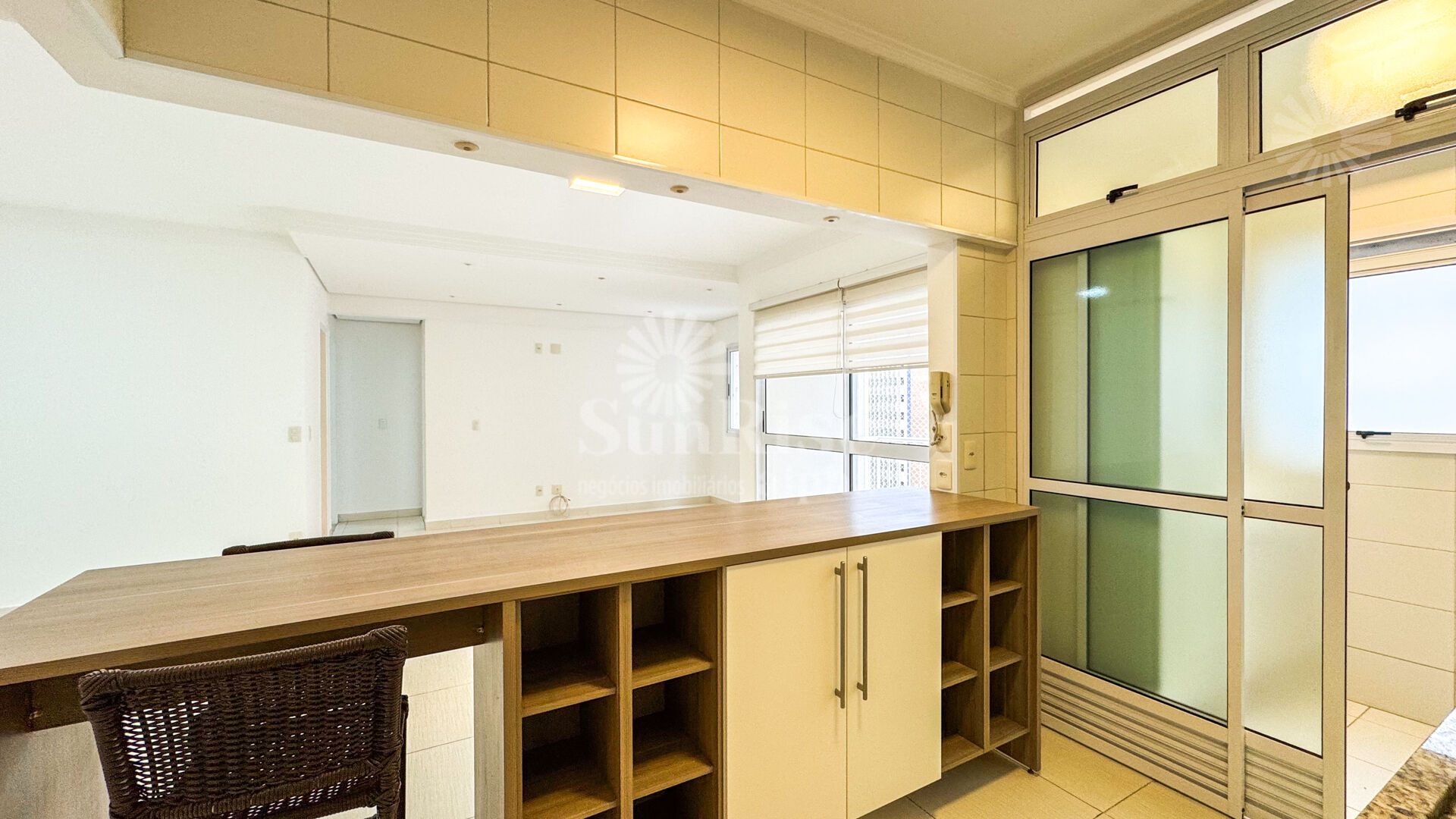 Apartamento para alugar com 2 quartos, 84m² - Foto 8