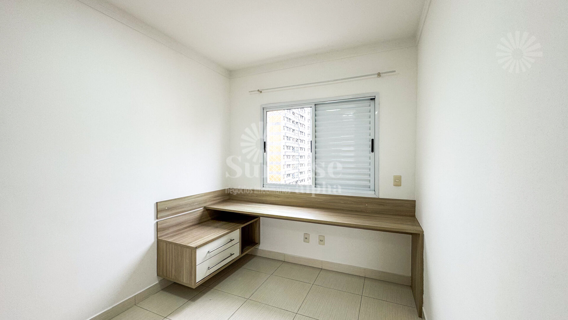 Apartamento para alugar com 2 quartos, 84m² - Foto 29