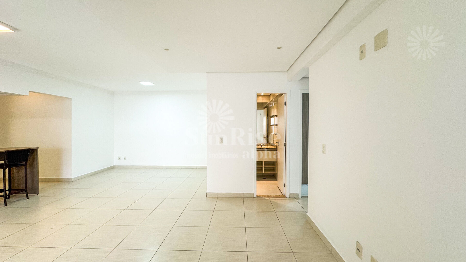 Apartamento para alugar com 2 quartos, 84m² - Foto 20