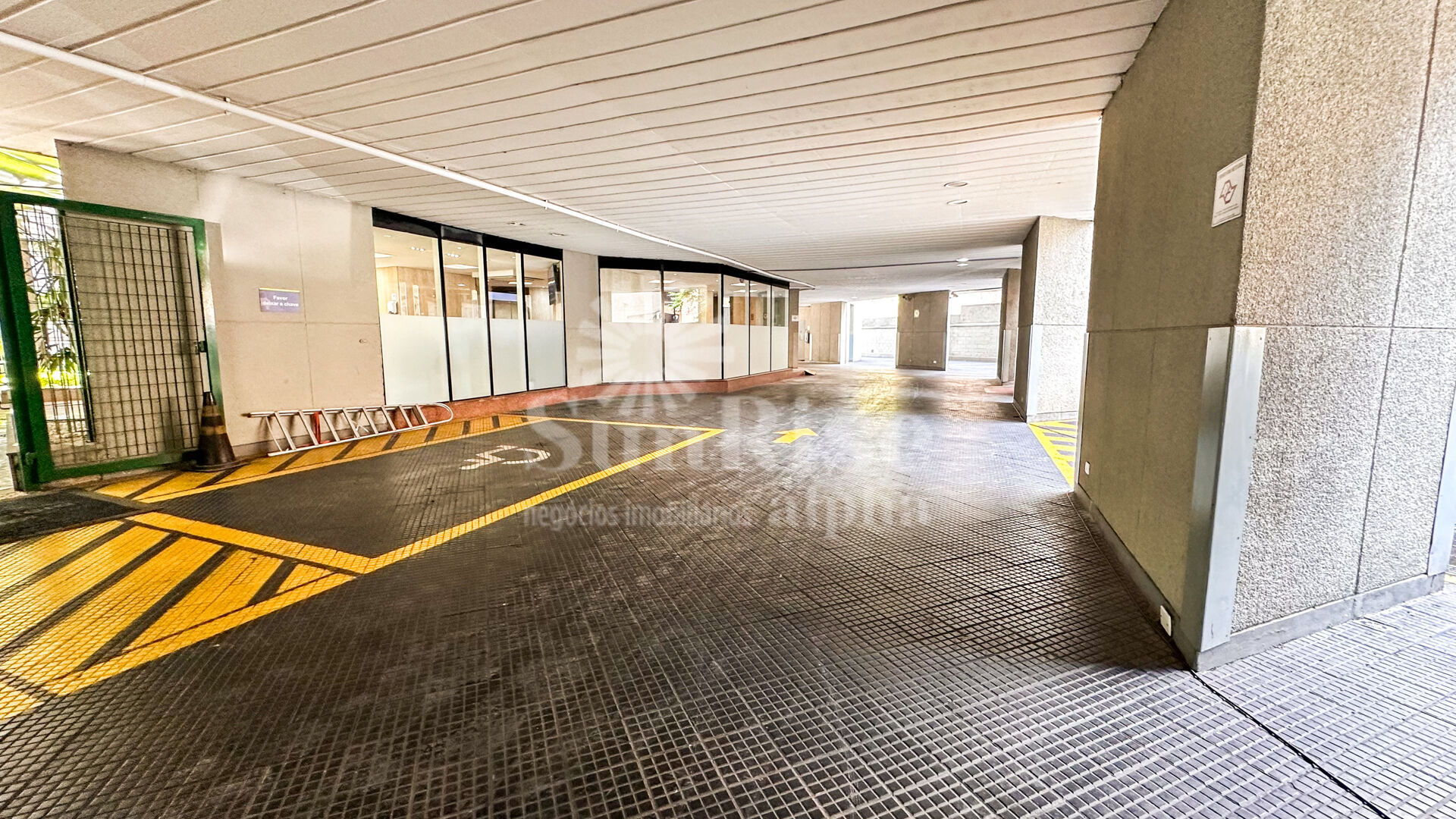 Conjunto Comercial-Sala à venda, 238m² - Foto 29