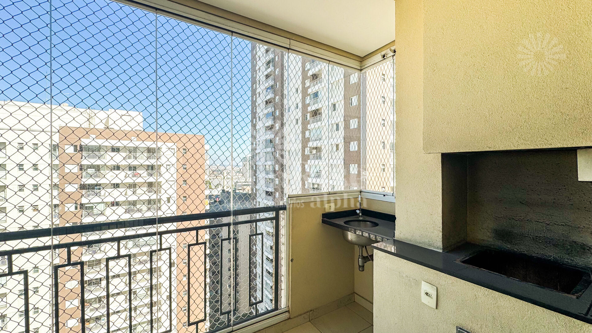 Apartamento para alugar com 3 quartos, 84m² - Foto 17