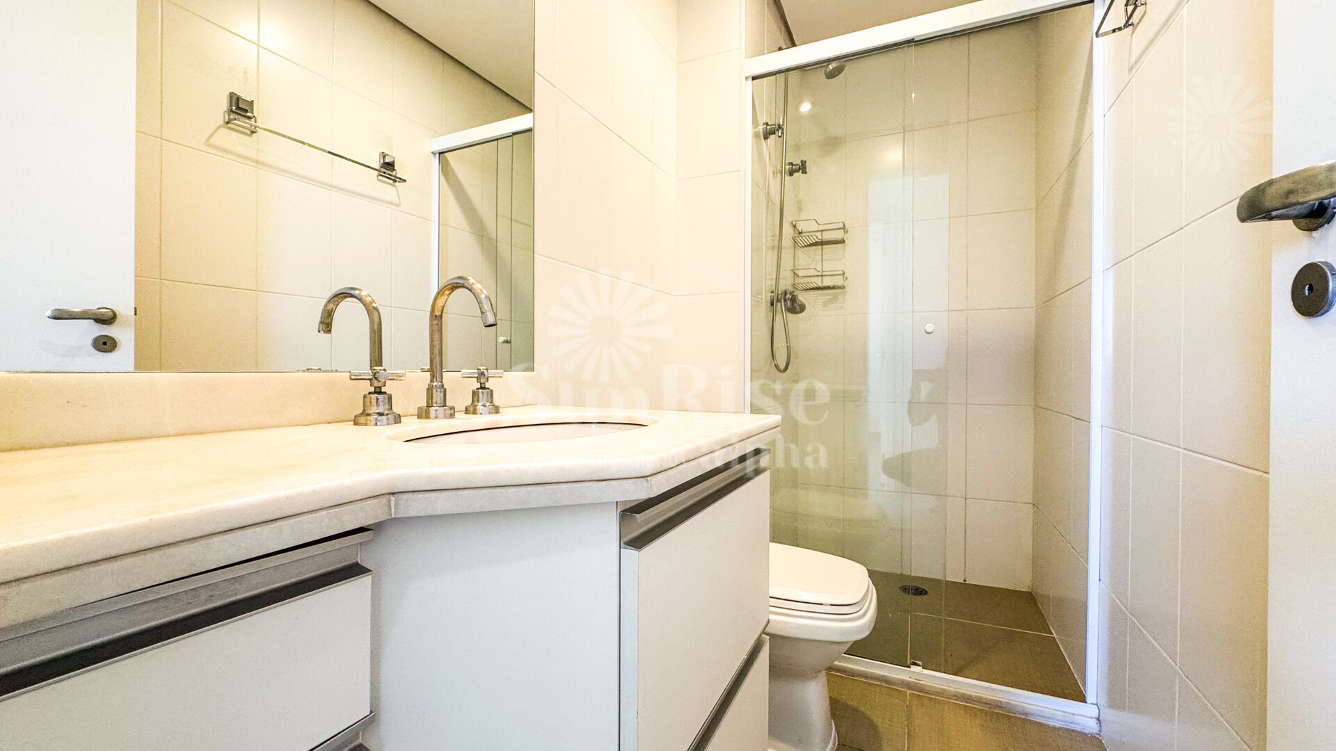 Apartamento para alugar com 3 quartos, 84m² - Foto 26