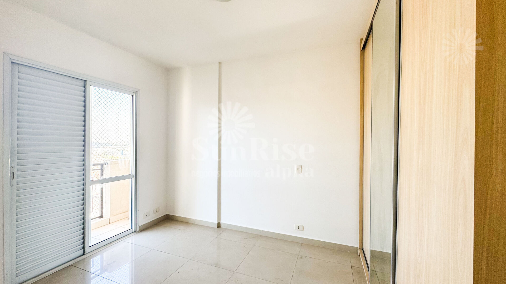 Apartamento para alugar com 3 quartos, 84m² - Foto 28
