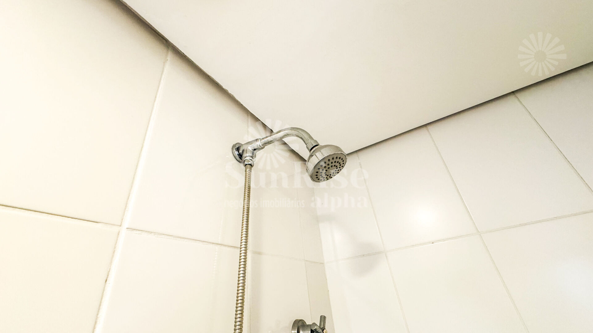 Apartamento para alugar com 3 quartos, 84m² - Foto 27