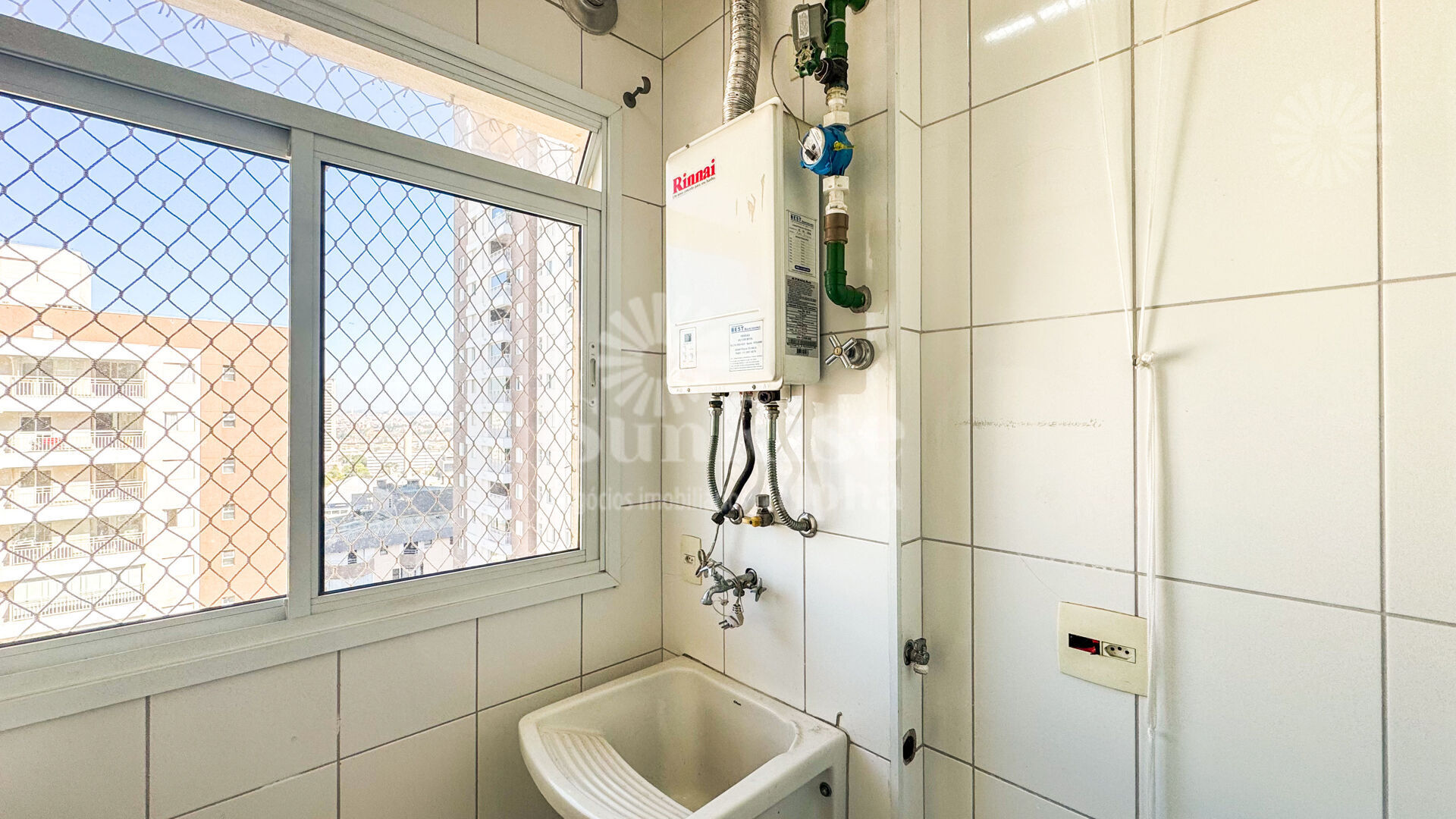 Apartamento para alugar com 3 quartos, 84m² - Foto 8