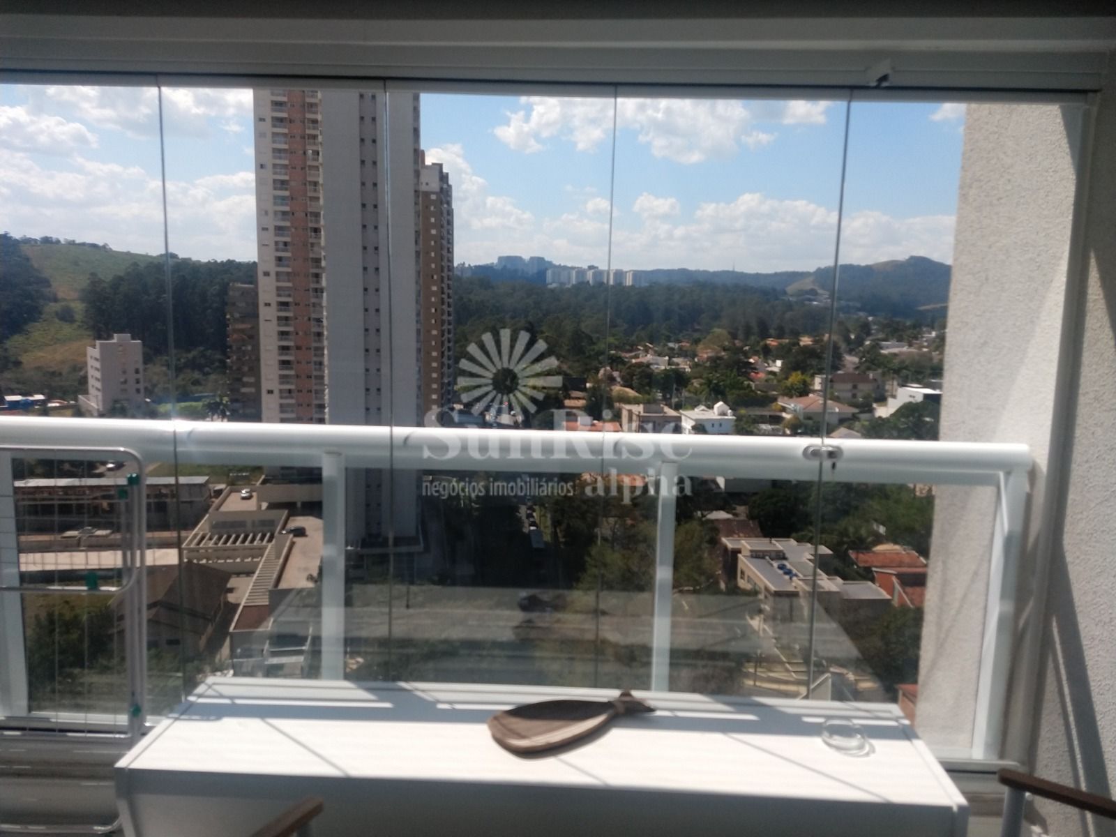 Apartamento para alugar com 2 quartos, 63m² - Foto 3