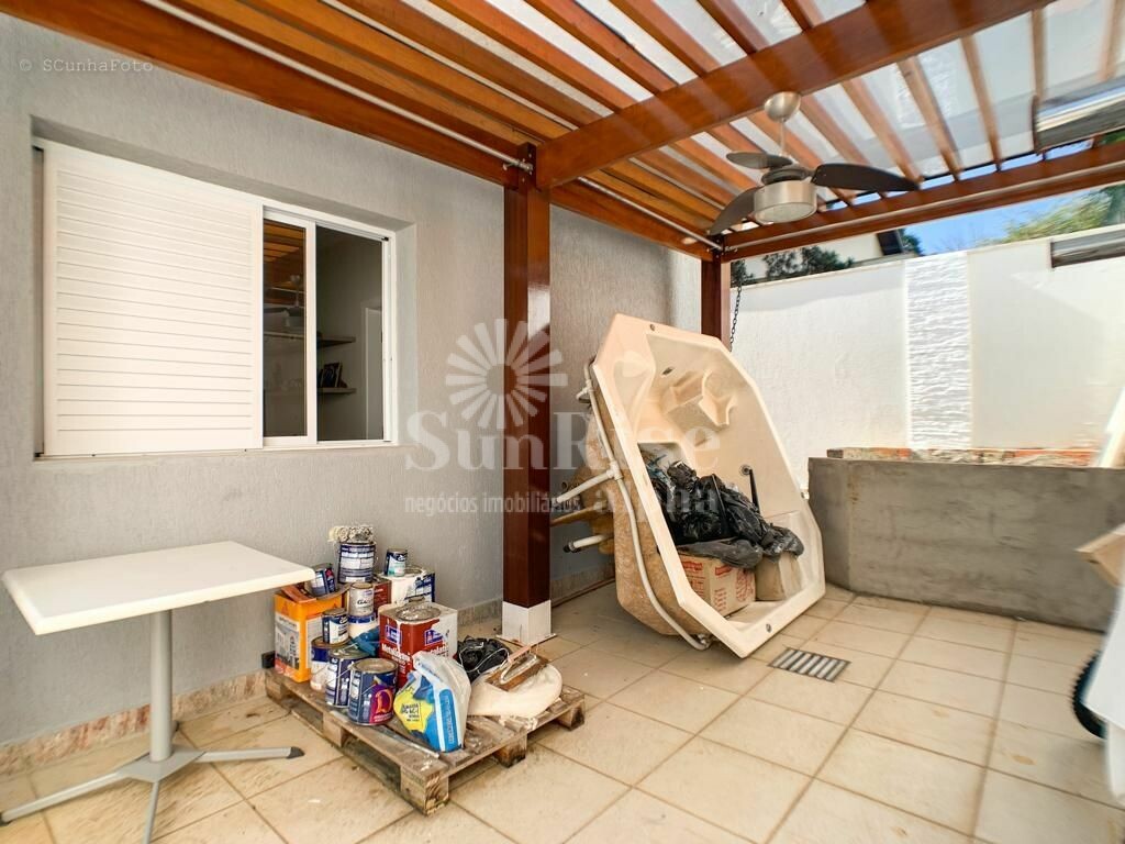 Casa à venda com 3 quartos, 300m² - Foto 56