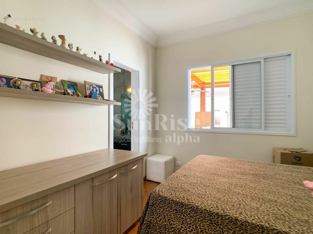 Casa à venda com 3 quartos, 300m² - Foto 43