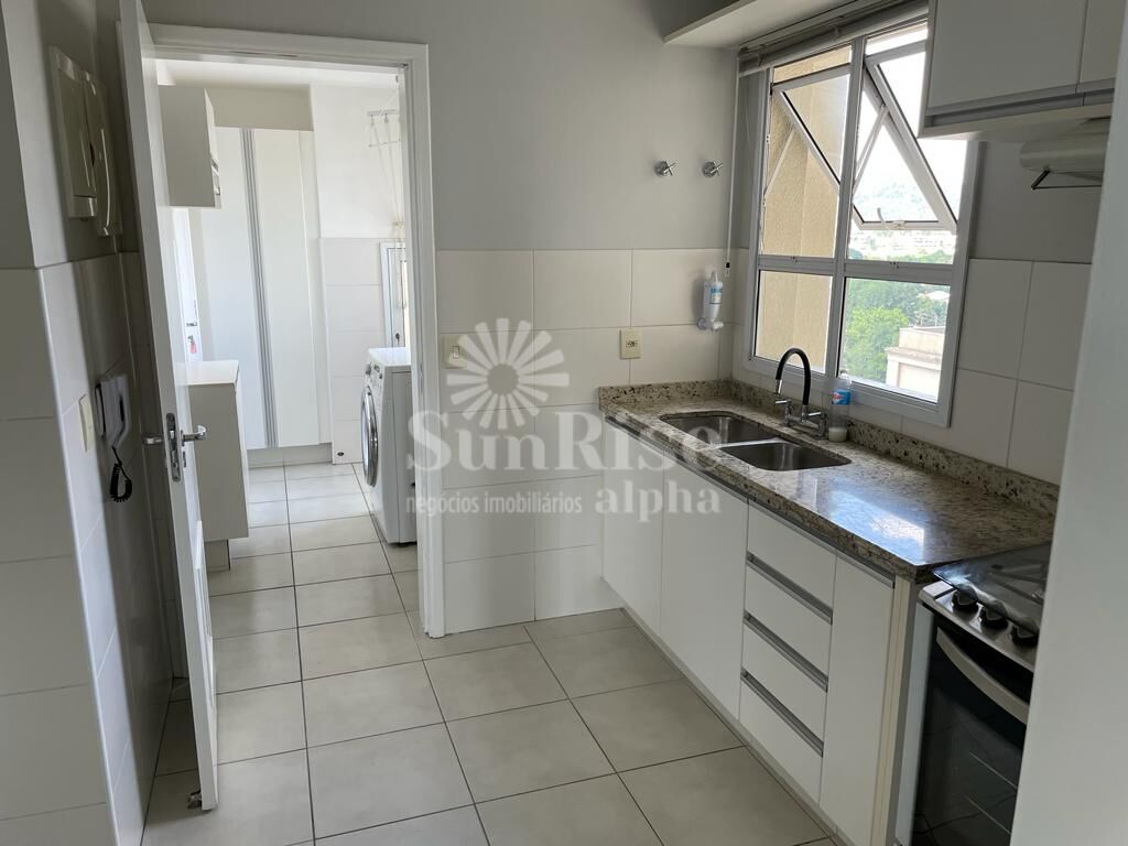 Apartamento para alugar com 2 quartos, 89m² - Foto 20