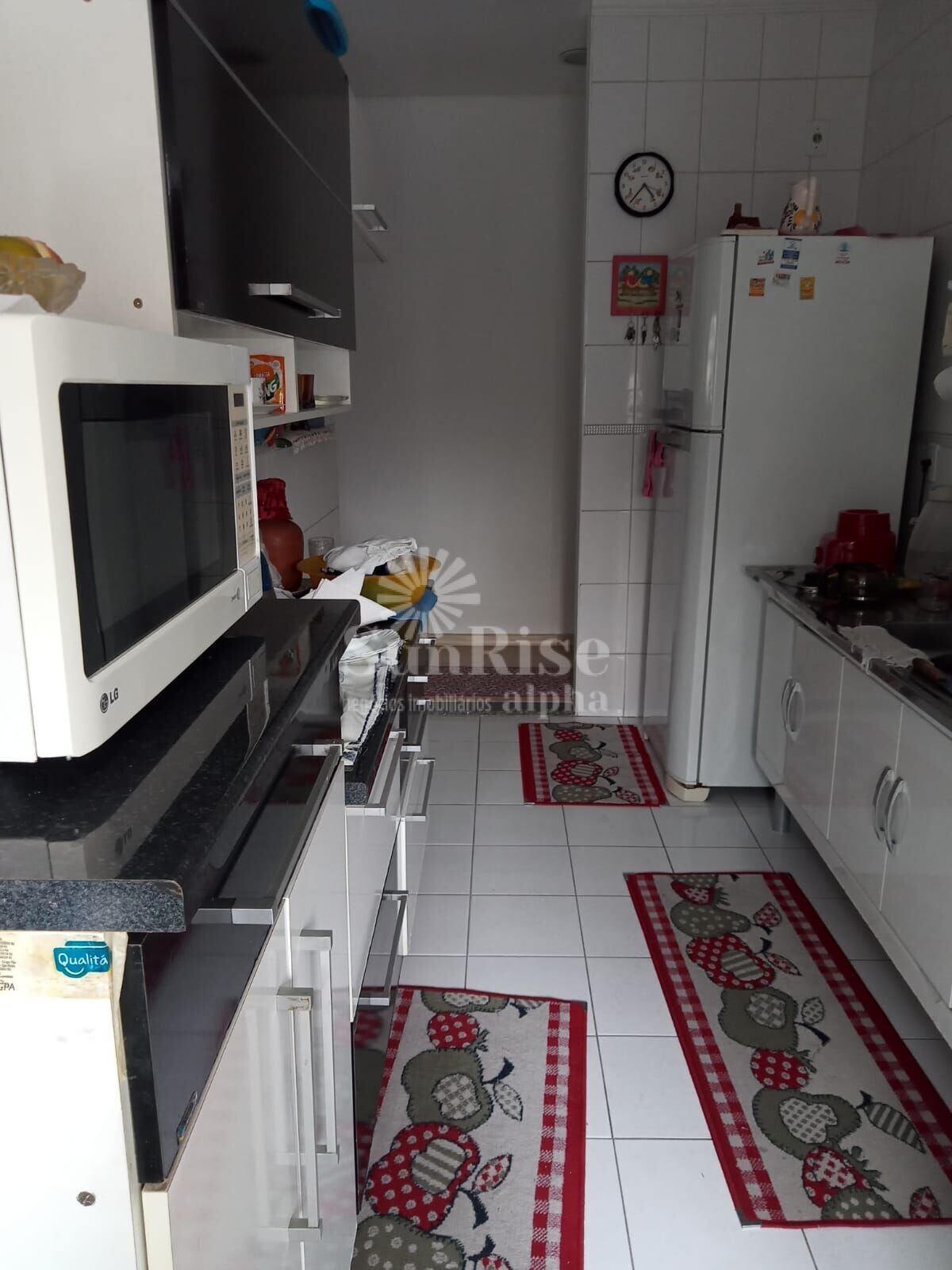 Apartamento à venda com 2 quartos, 67m² - Foto 3