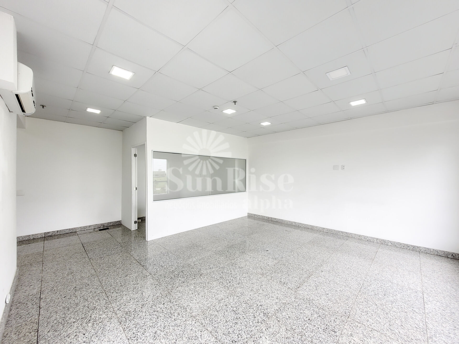 Conjunto Comercial-Sala para alugar com 1 quarto, 46m² - Foto 16