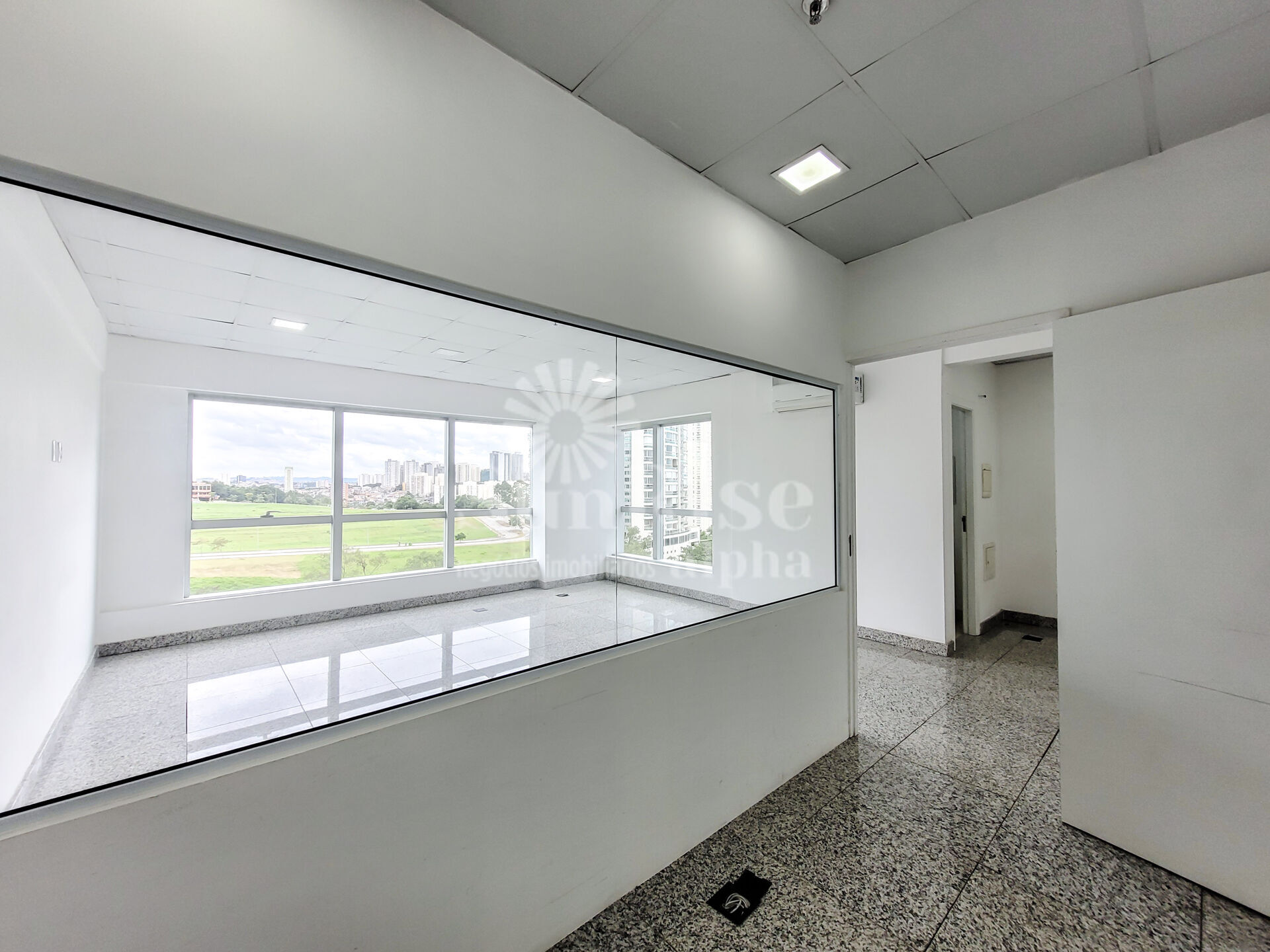 Conjunto Comercial-Sala para alugar com 1 quarto, 46m² - Foto 11