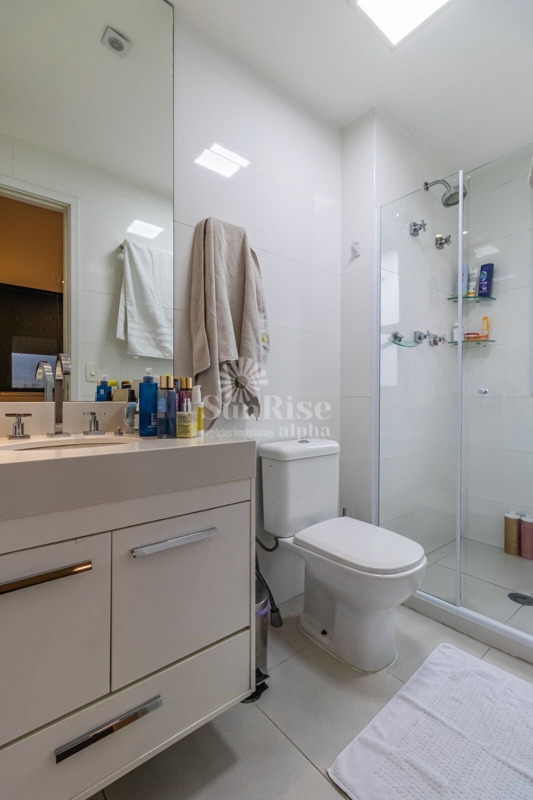 Apartamento para alugar com 2 quartos, 87m² - Foto 17