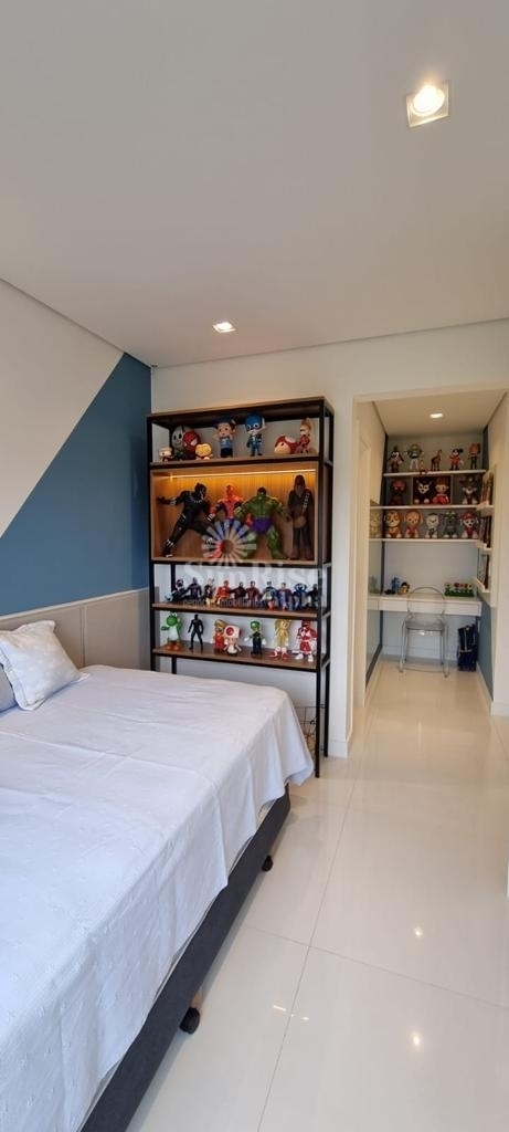 Apartamento à venda com 3 quartos, 200m² - Foto 6