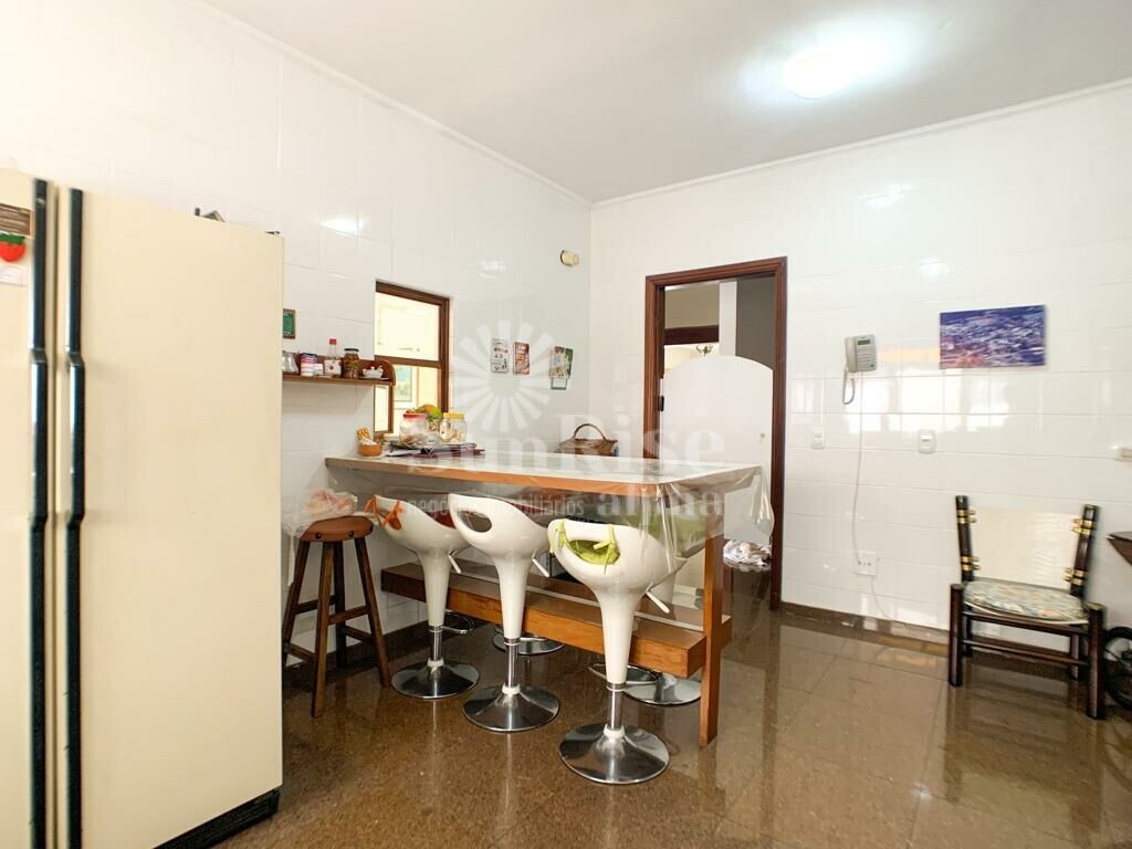 Casa de Condomínio à venda com 4 quartos, 430m² - Foto 14