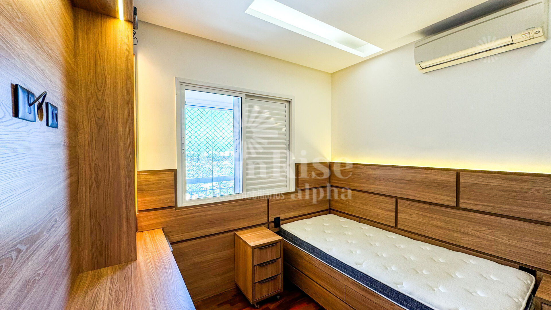 Apartamento para alugar com 3 quartos, 107m² - Foto 27