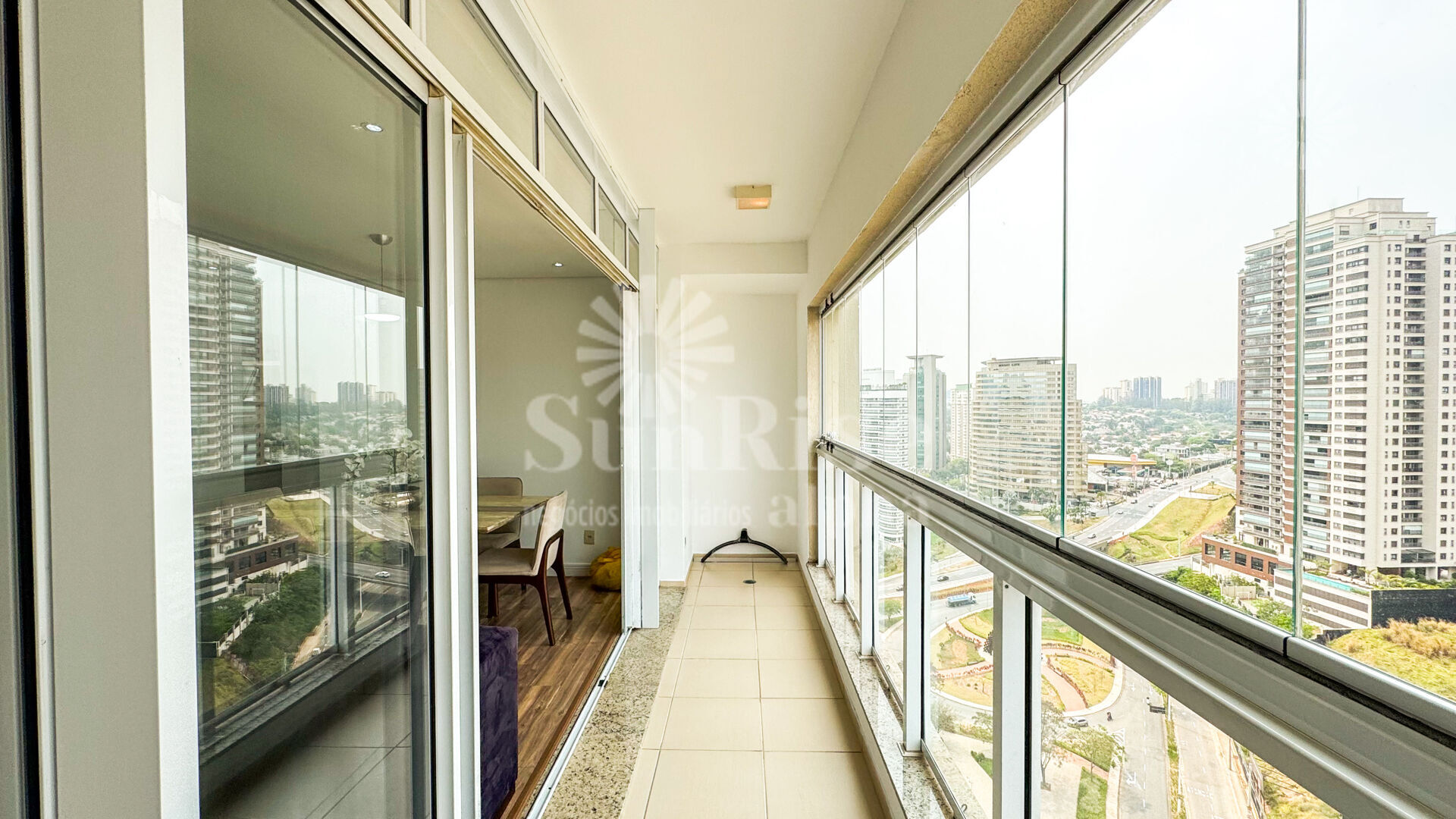 Apartamento para alugar com 2 quartos, 89m² - Foto 13