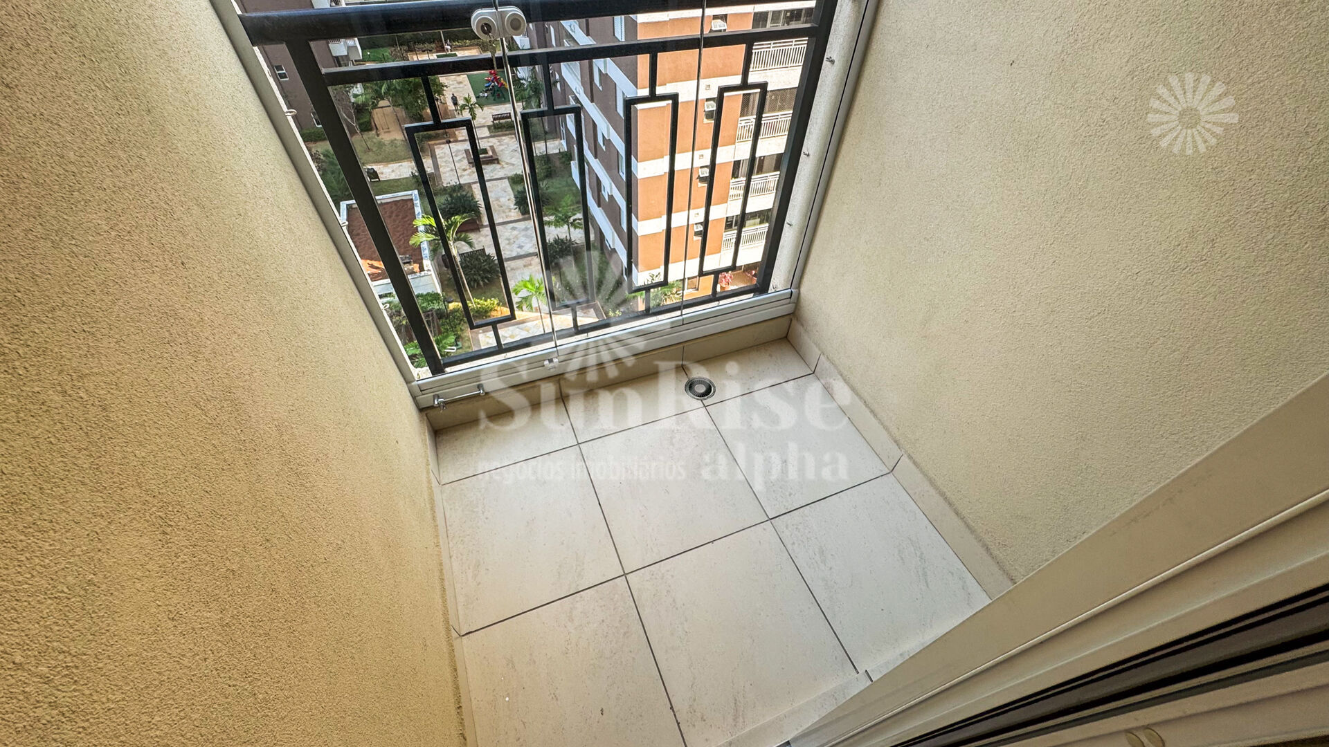 Apartamento para alugar com 3 quartos, 82m² - Foto 35