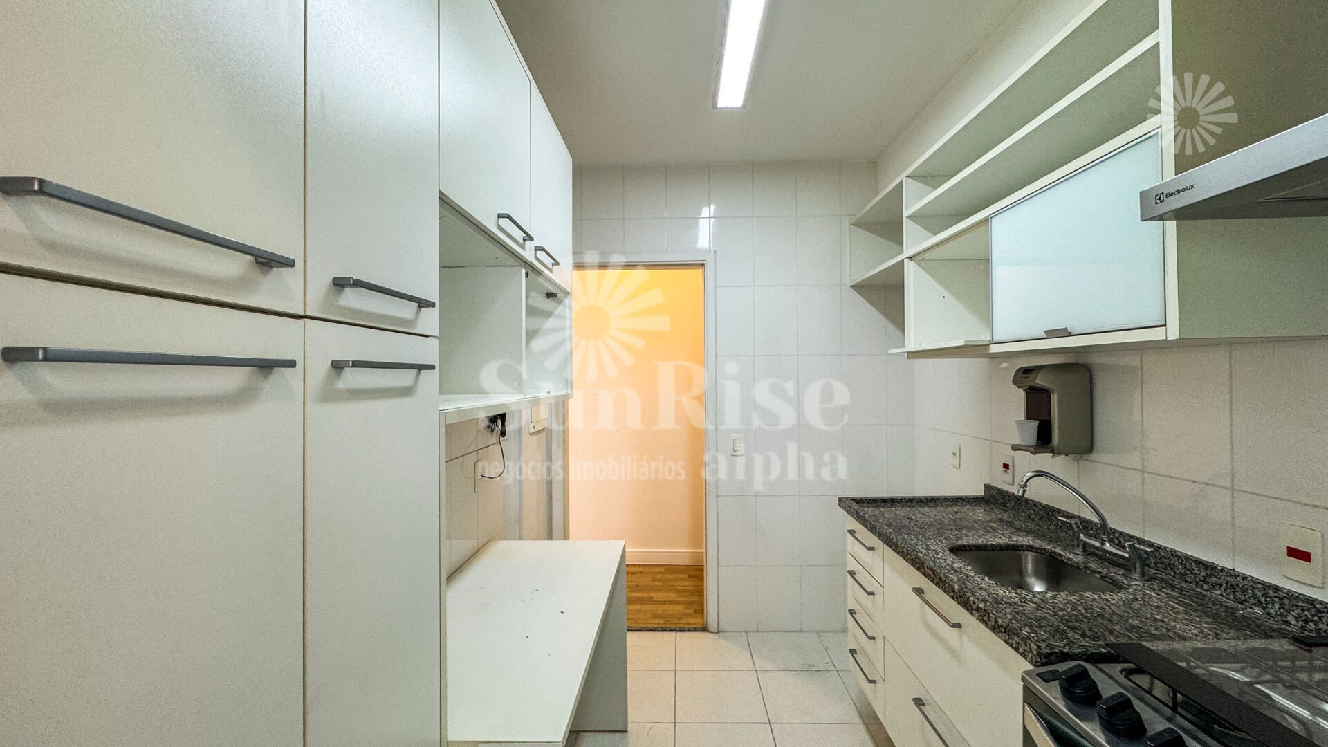 Apartamento para alugar com 3 quartos, 82m² - Foto 13