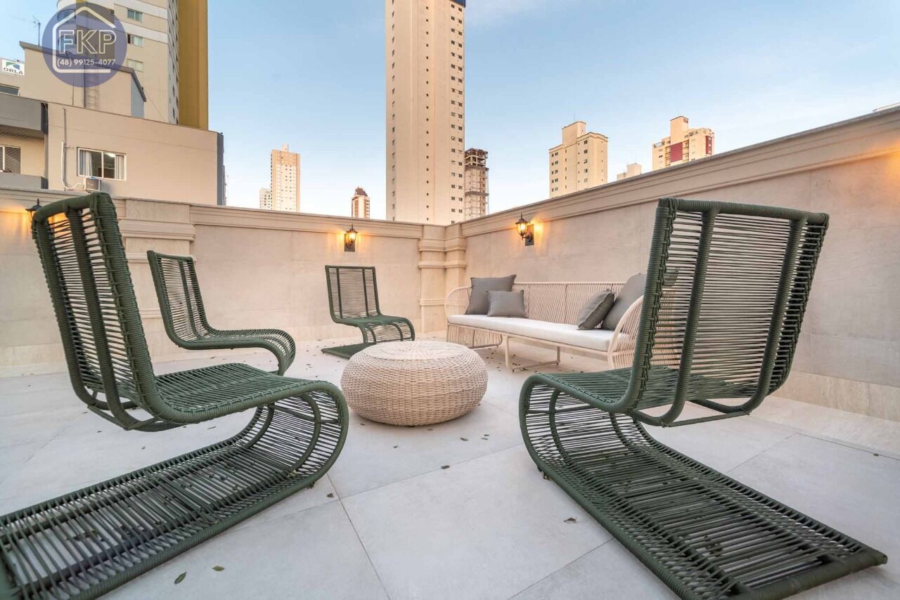 Apartamento para alugar com 4 quartos, 137m² - Foto 65