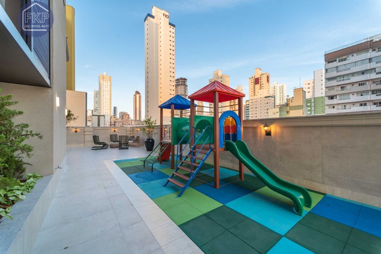 Apartamento para alugar com 4 quartos, 137m² - Foto 64