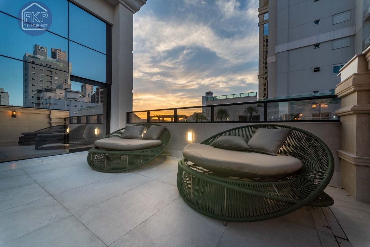 Apartamento para alugar com 4 quartos, 137m² - Foto 66