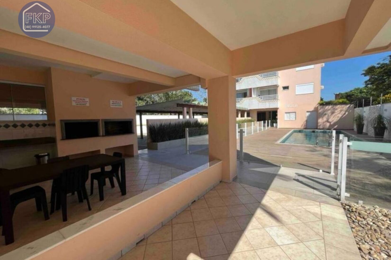 Apartamento à venda com 2 quartos, 76m² - Foto 30