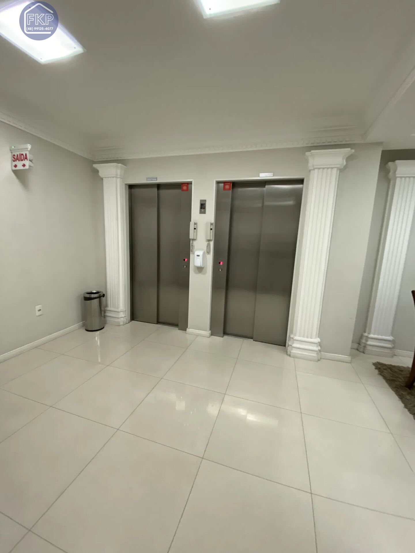 Apartamento à venda com 2 quartos, 76m² - Foto 24