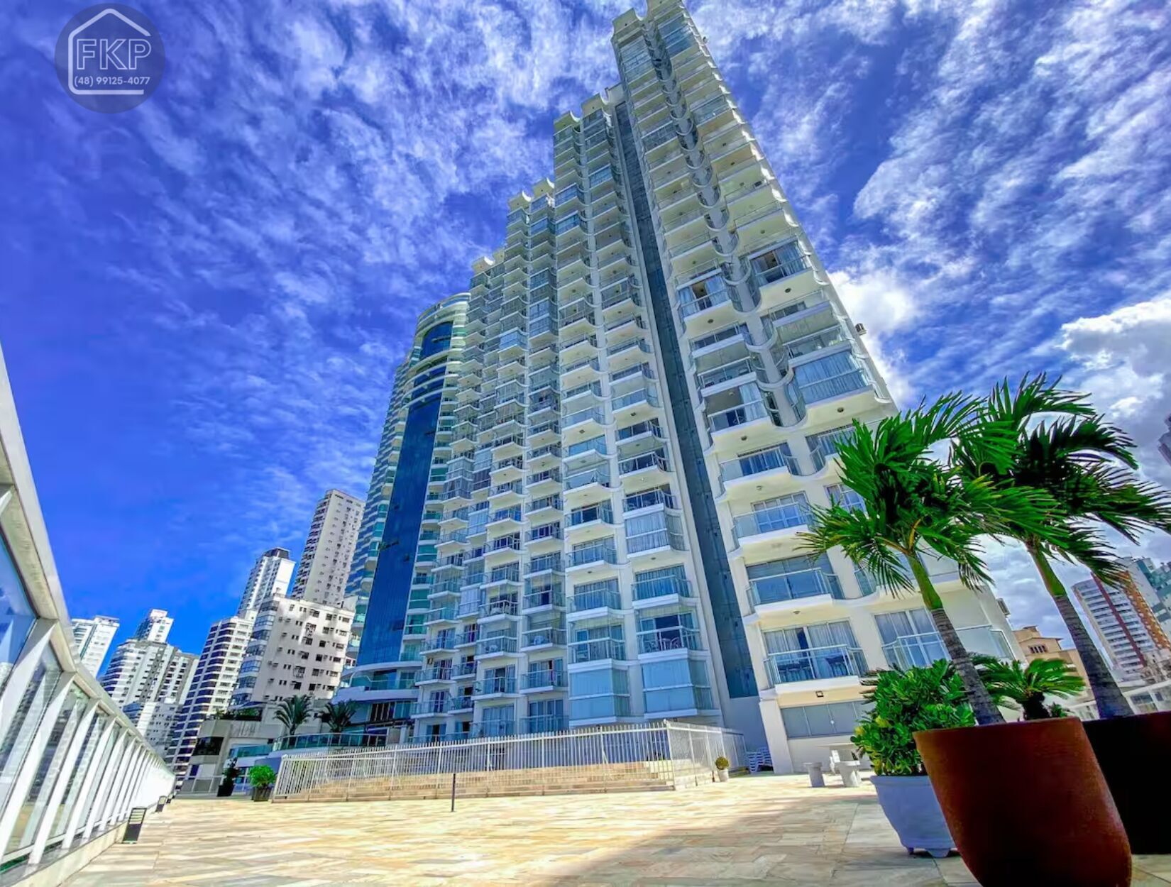 Apartamento para alugar com 3 quartos, 182m² - Foto 32