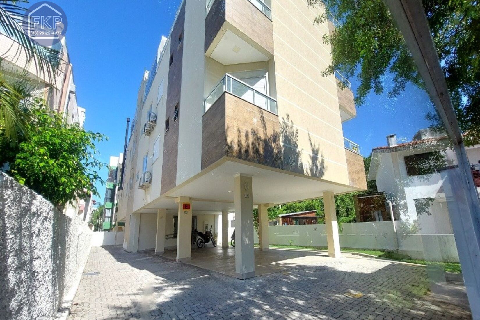 Apartamento à venda com 2 quartos, 69m² - Foto 24