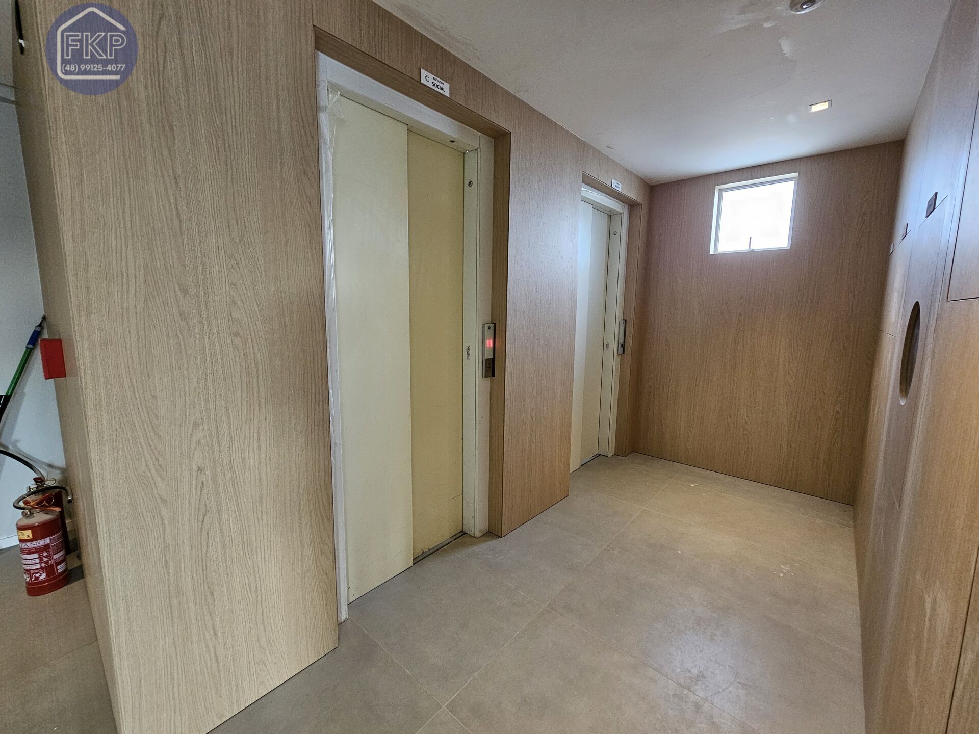 Apartamento à venda com 2 quartos, 61m² - Foto 27