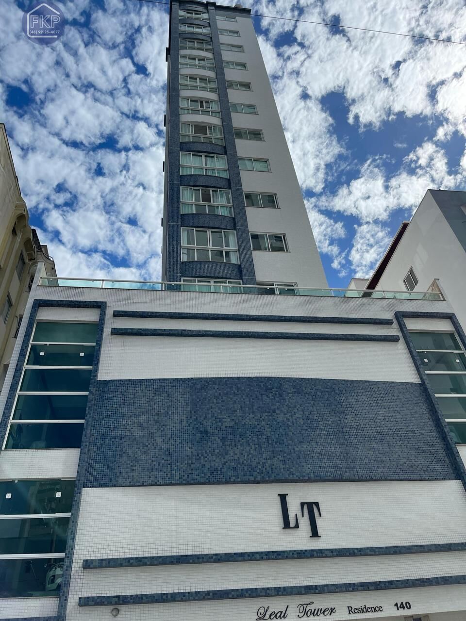 Apartamento para alugar com 3 quartos, 134m² - Foto 19