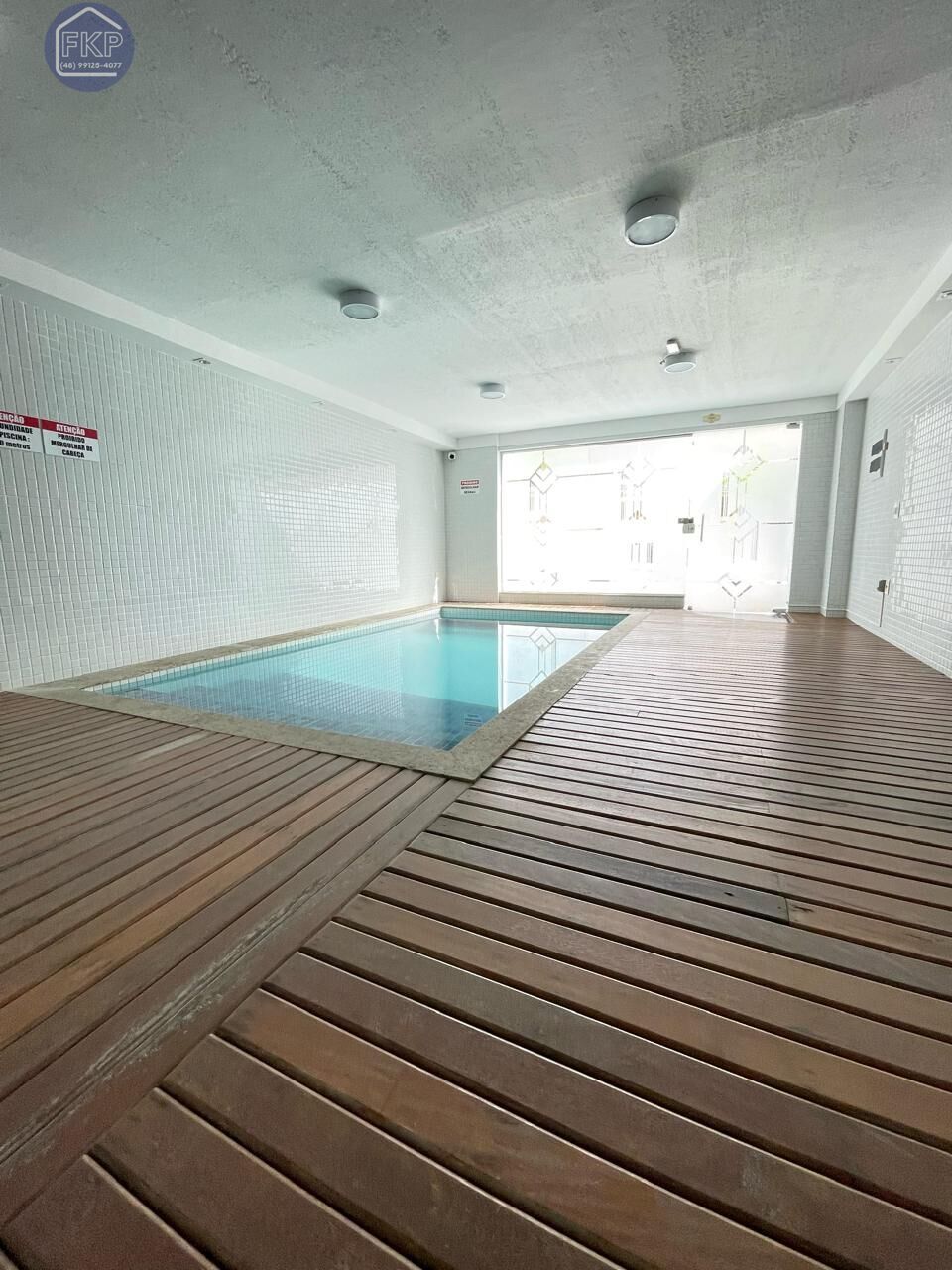 Apartamento para alugar com 3 quartos, 134m² - Foto 23