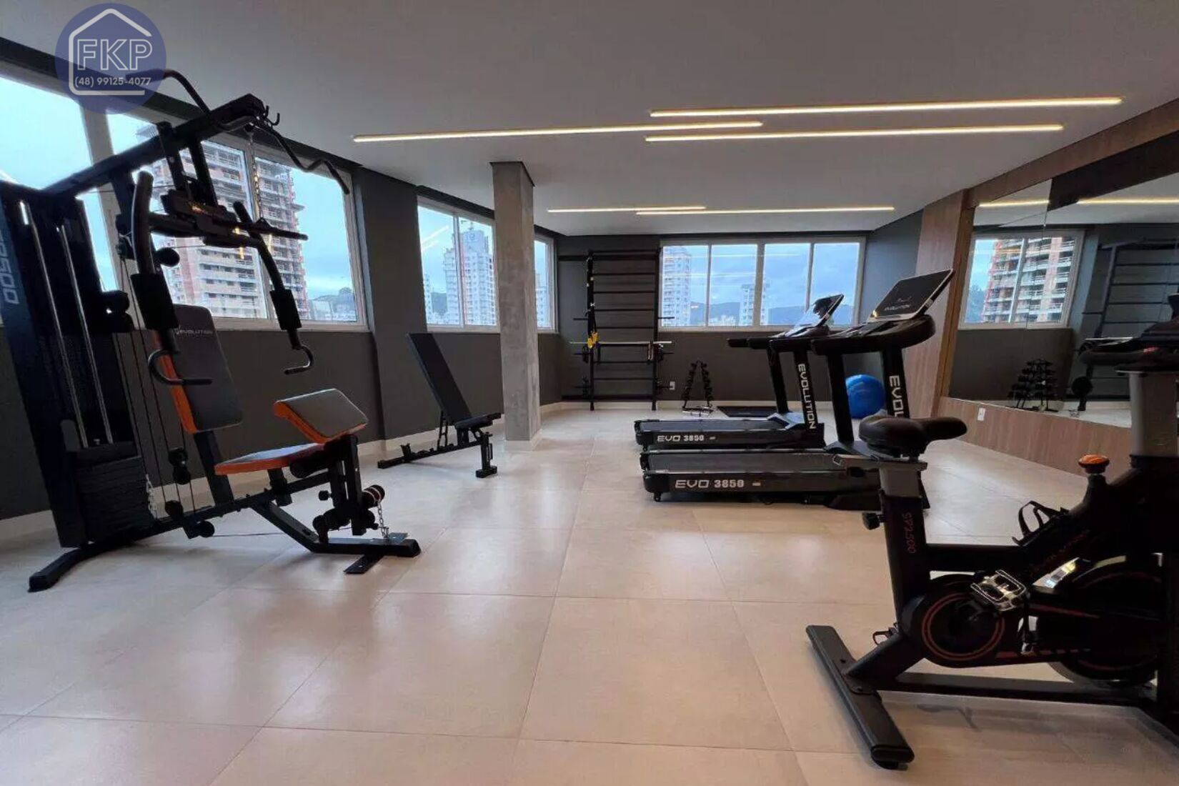 Apartamento à venda com 2 quartos, 56m² - Foto 30