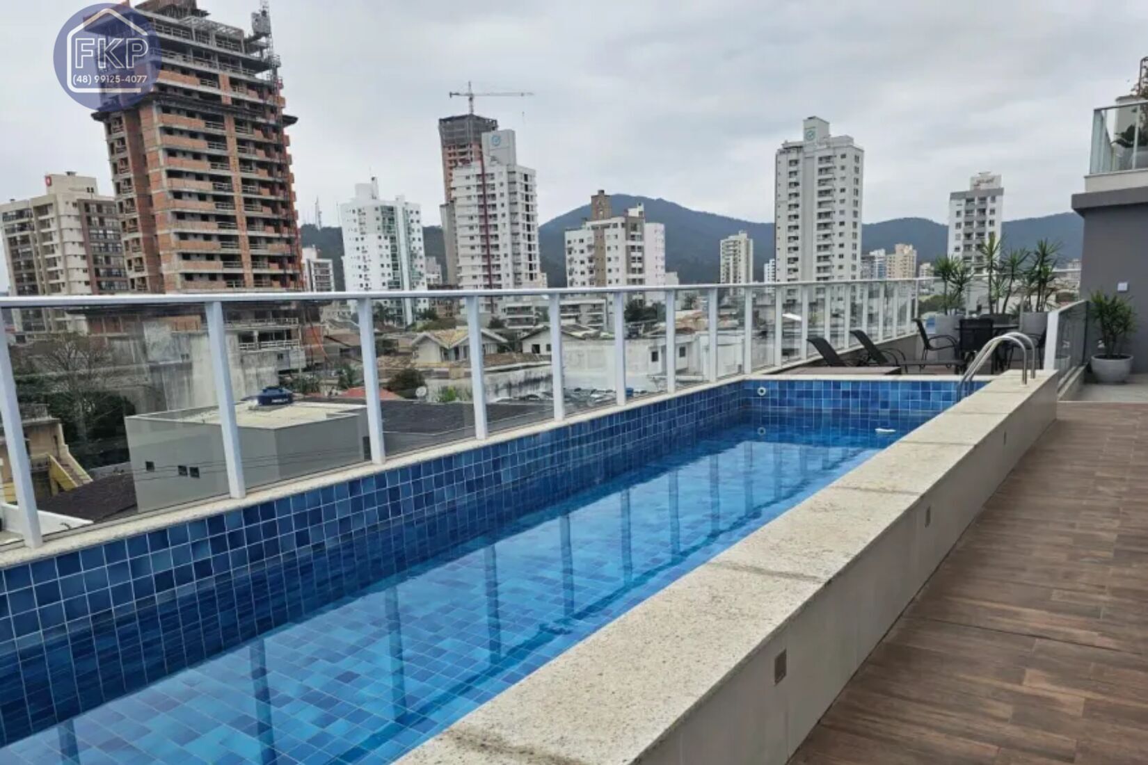 Apartamento à venda com 2 quartos, 56m² - Foto 25