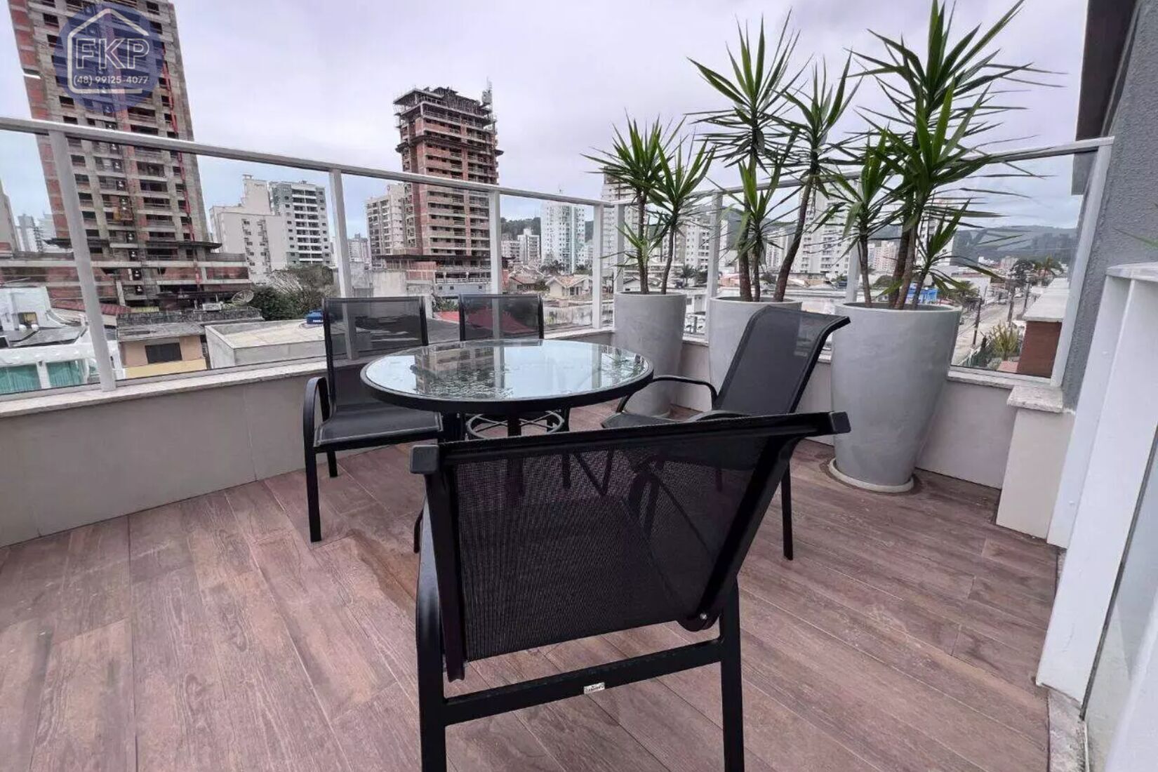 Apartamento à venda com 2 quartos, 56m² - Foto 22