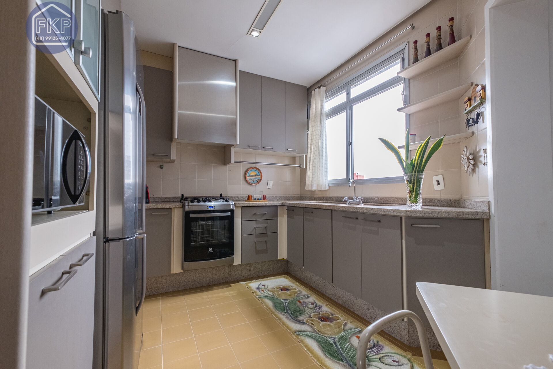 Apartamento à venda com 3 quartos, 156m² - Foto 12