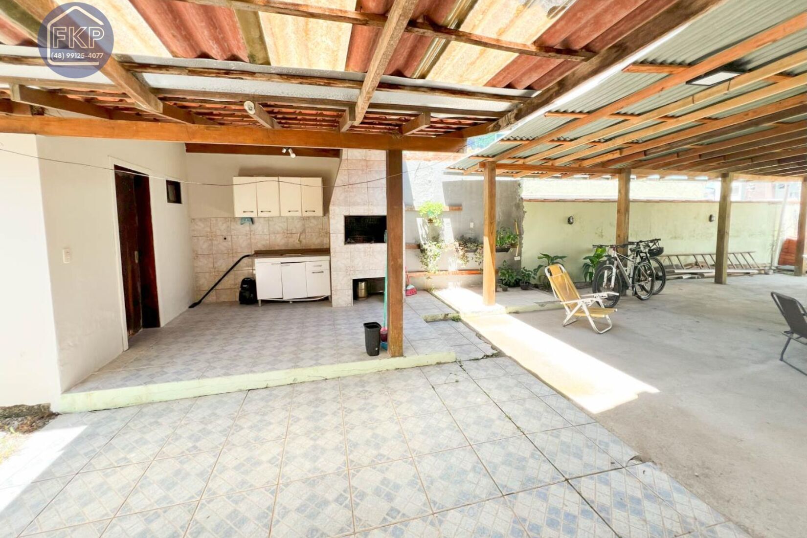 Casa à venda com 3 quartos, 170m² - Foto 11