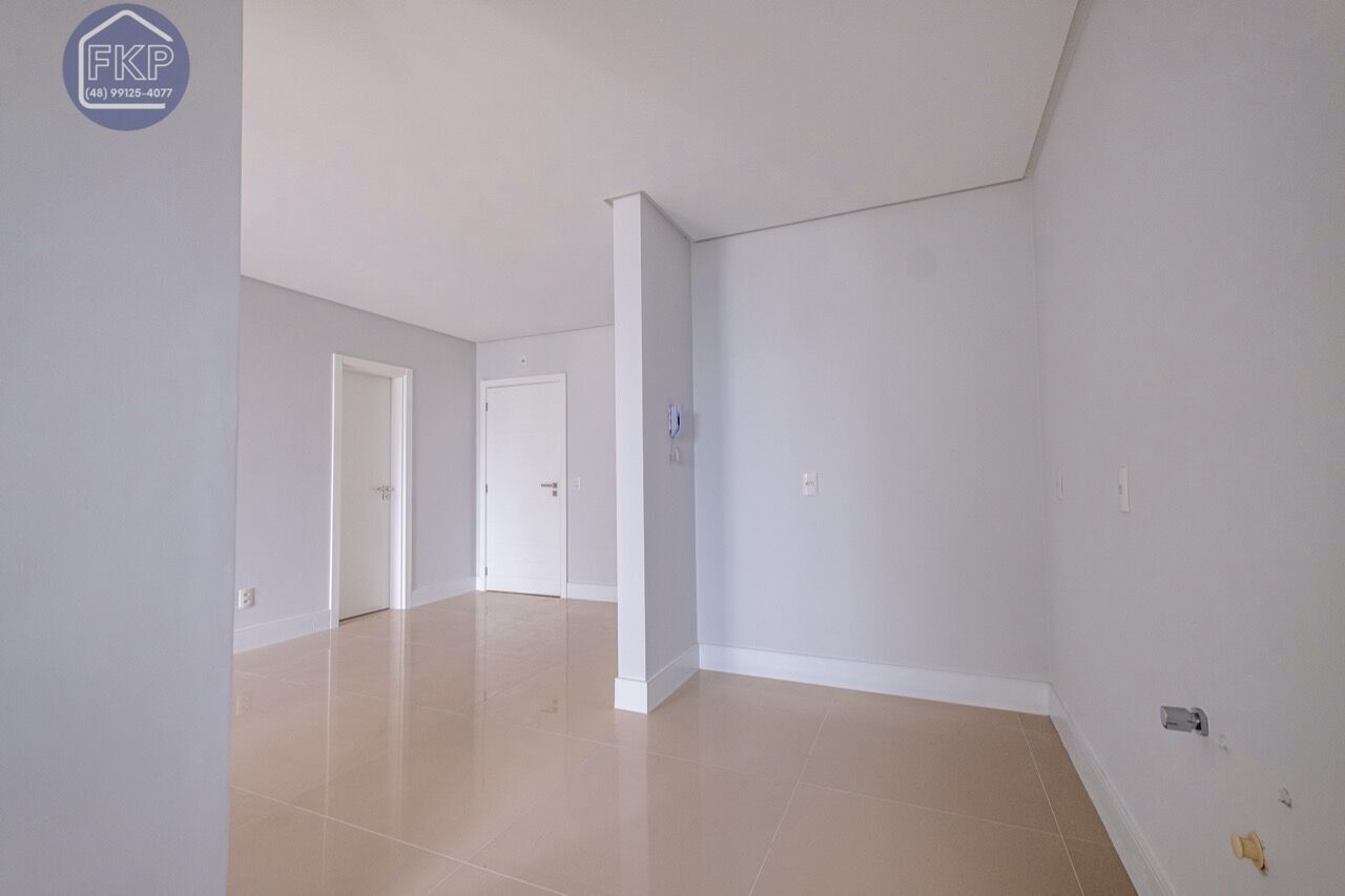 Apartamento à venda com 2 quartos, 79m² - Foto 11