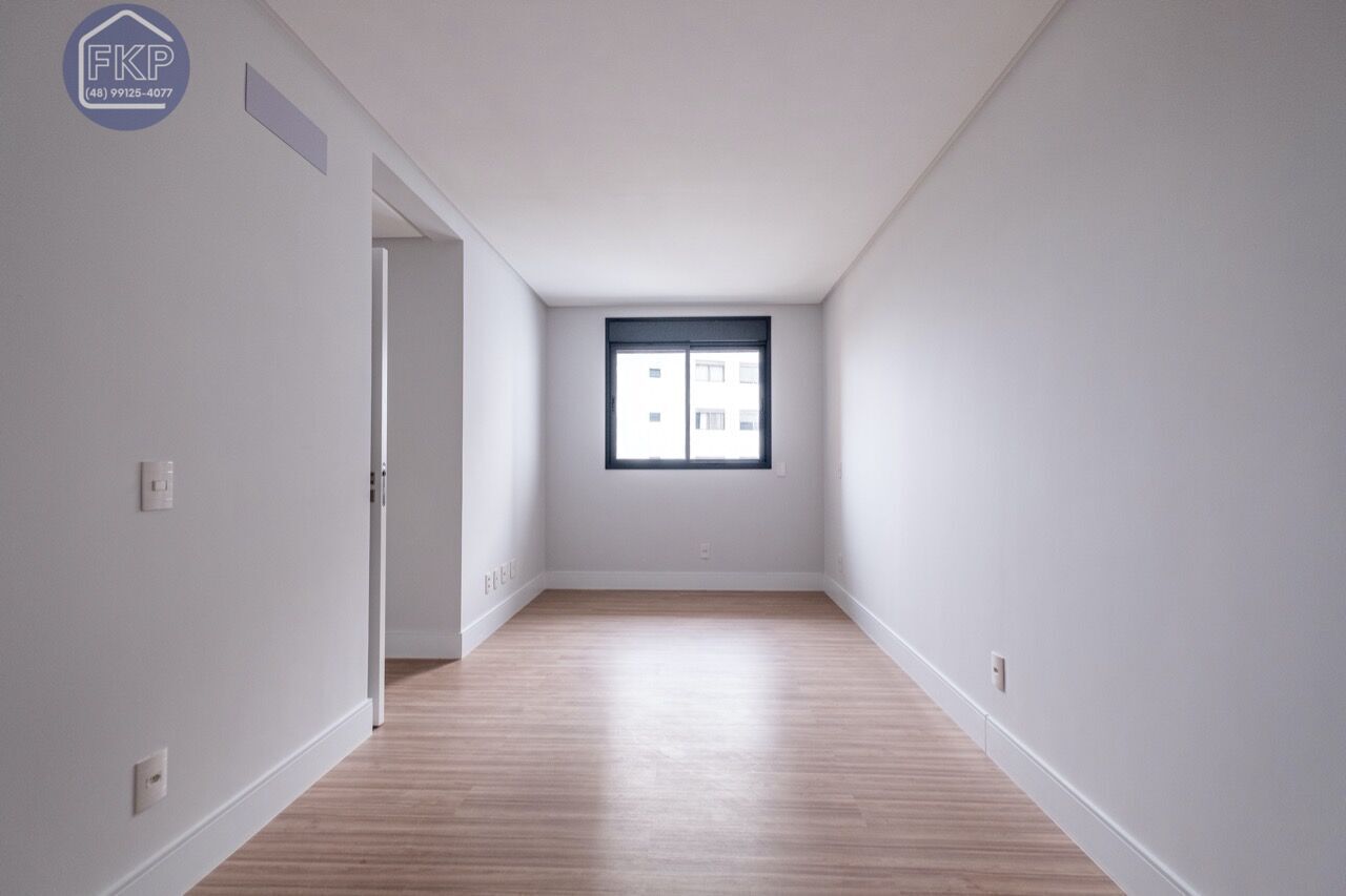 Apartamento à venda com 2 quartos, 79m² - Foto 17