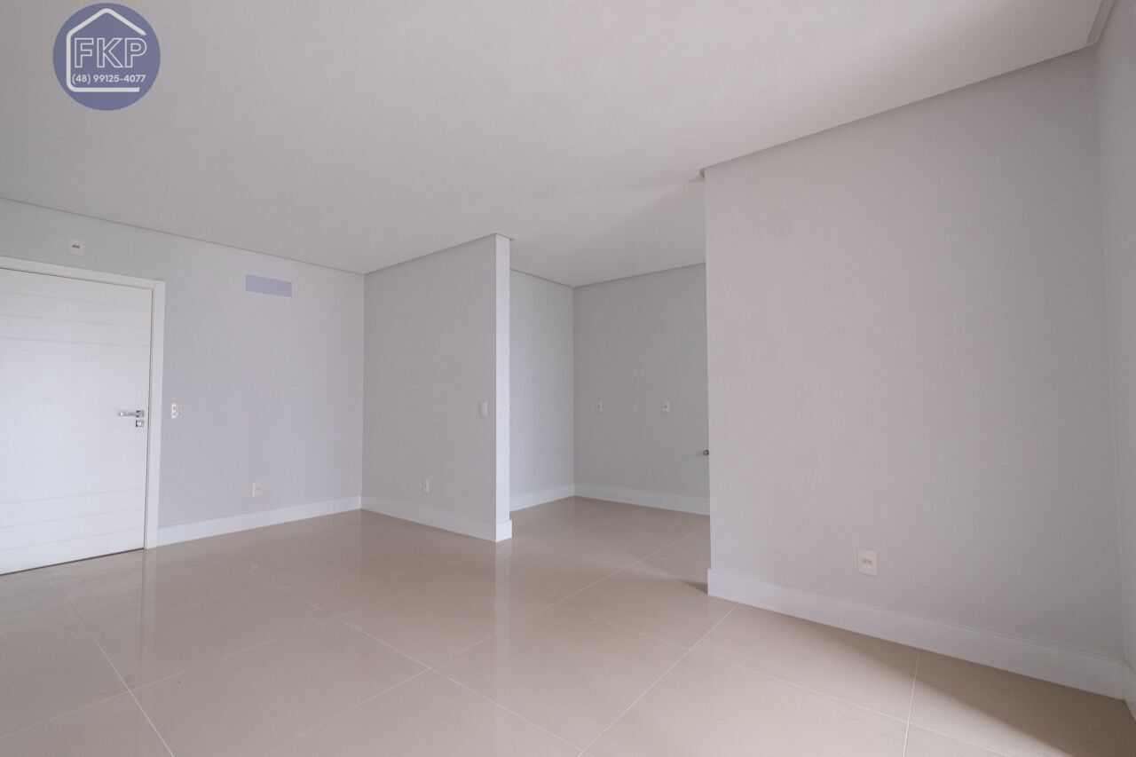 Apartamento à venda com 2 quartos, 79m² - Foto 9