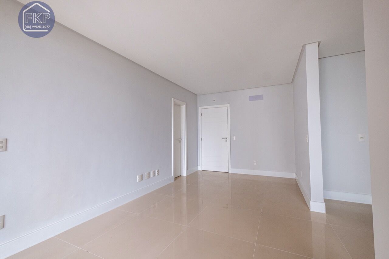 Apartamento à venda com 2 quartos, 79m² - Foto 8